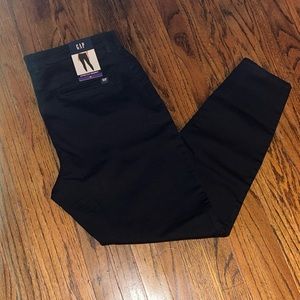 Black GAP stretch skinny pants